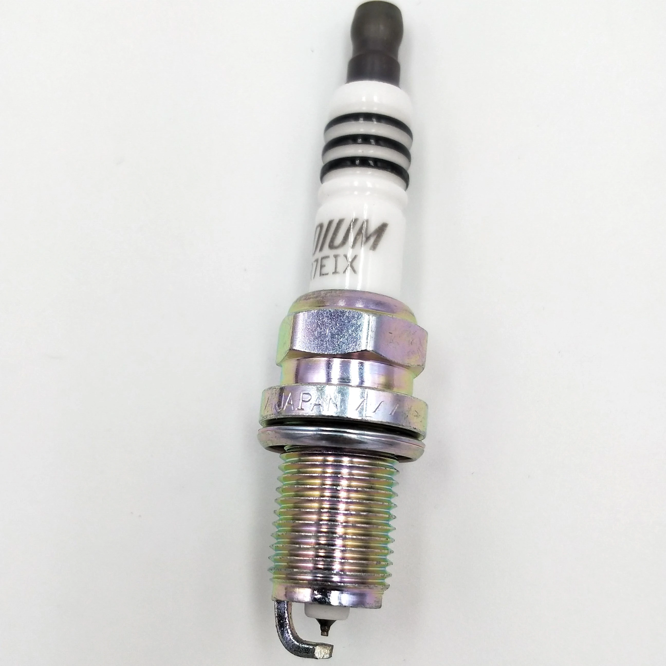 4pcs/lot High Quality BKR7EIX 2667 for replacement
