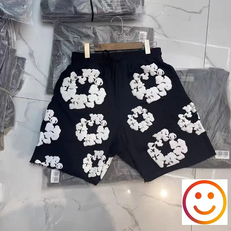 

2024 DENIM TEARS Kanye West Shorts Kapok Foam Print Shortpant Men Women Terry Cloth Summer Loose Breeches