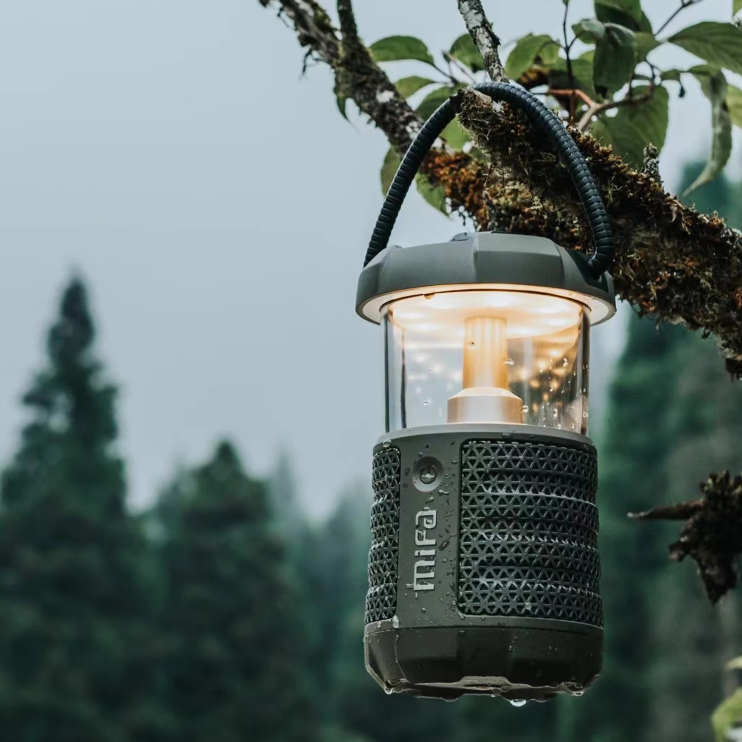 Mifa Wild Camping Altavoz Bluetooth 5.3 al aire libre con linterna