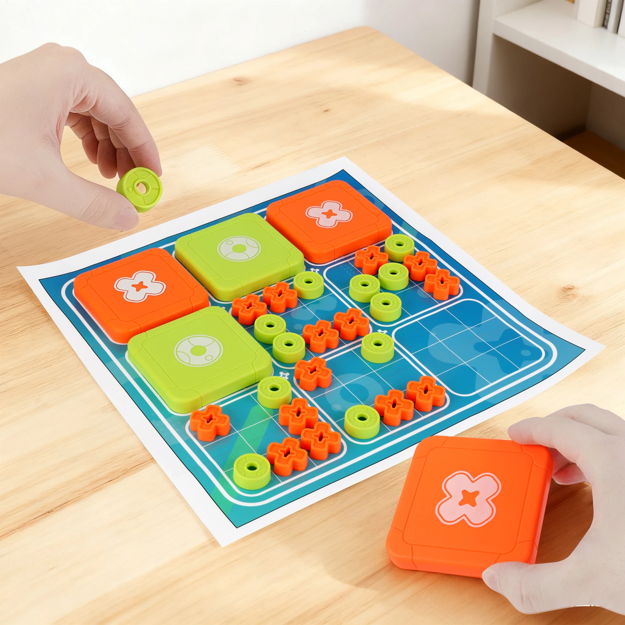 Tic Tac Toe Board Game Family Travel-Friendly Puzzle Game Set Early Education Tabletop Game for Christmas Train Logical Thinking