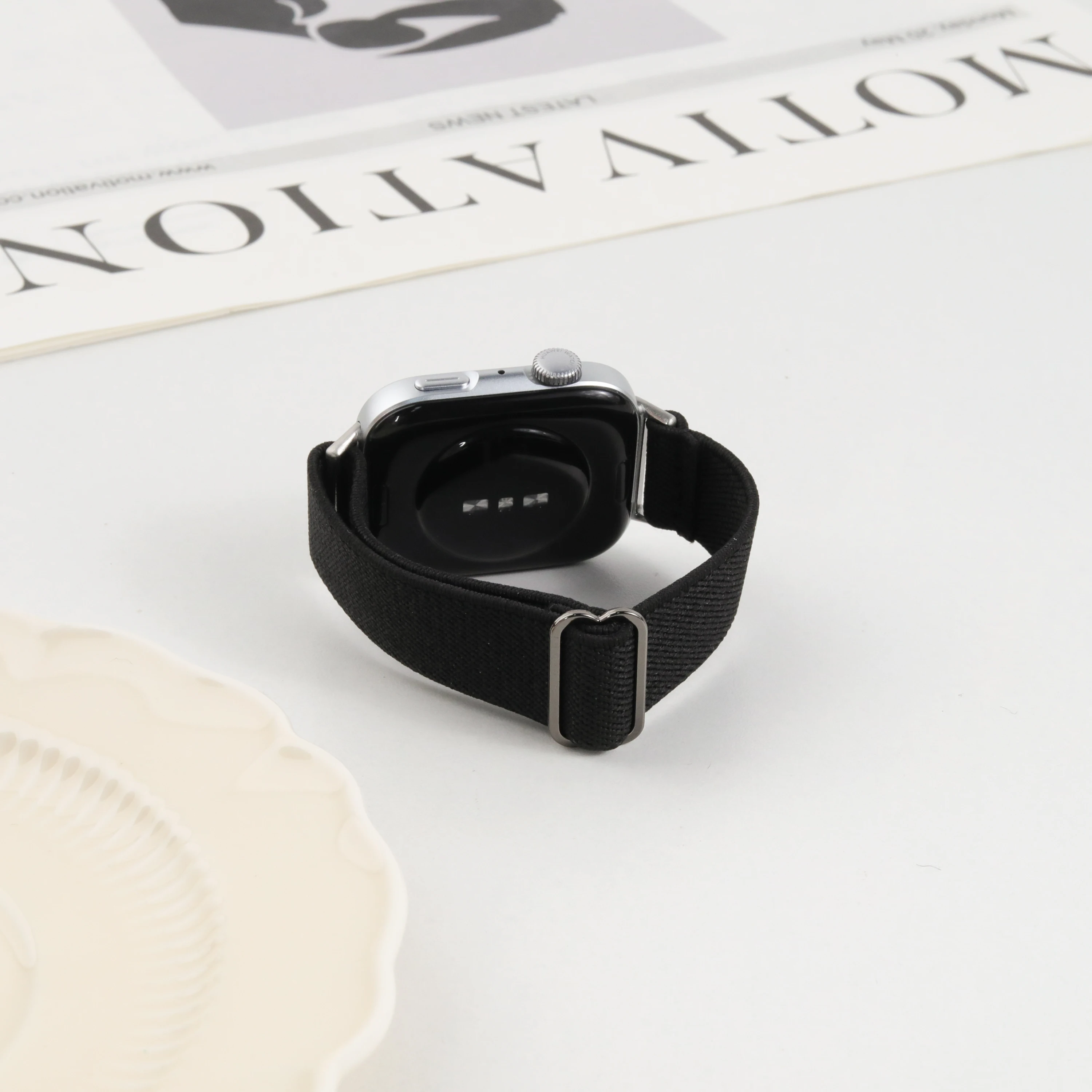 Durable Nylon Loop Strap for Smartwatch Sport Bracelet - Versatile and Comfortable Watch Band Accessories