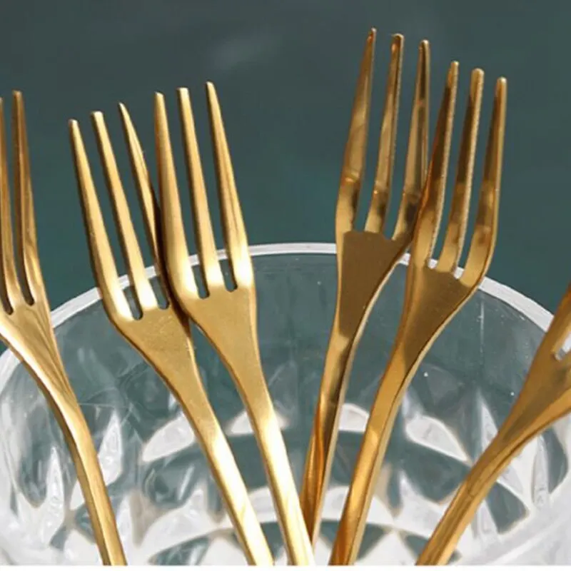 Stainless Steel Fork 6Pcs Creative Stainless Steel Gold Flatware Fruit Fork Dinnerware Appetizer Snack Dessert Fork Kitchen Tableware Leaf Shape