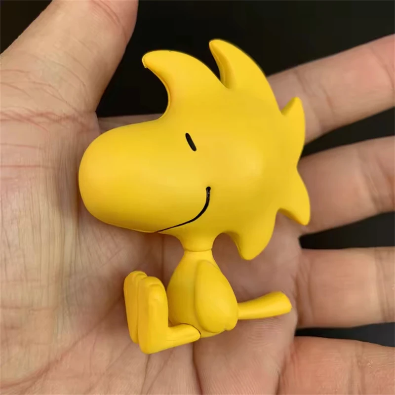 thumbnail image 1 of Figuras de acción de dibujos animados de Peanuts, Snoopy, Charlie Brown y Sally, juguetes, muñecas, regalo de Navidad para niños, colección, decoración, modelo de PVC, 1 of 4