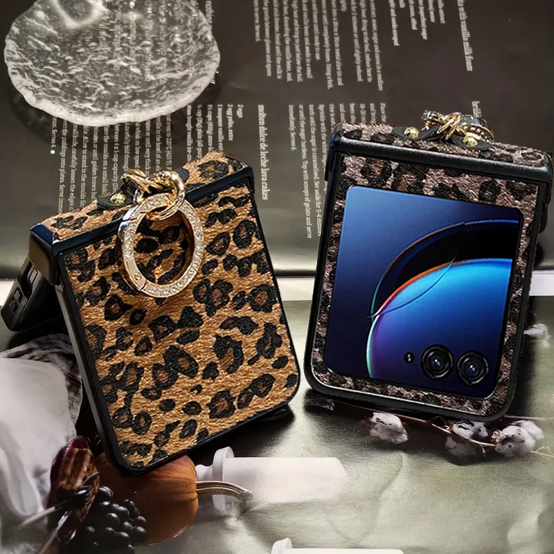 Chic Leopard Leather Plush Cover with Diamond-Plated Ring Buckle