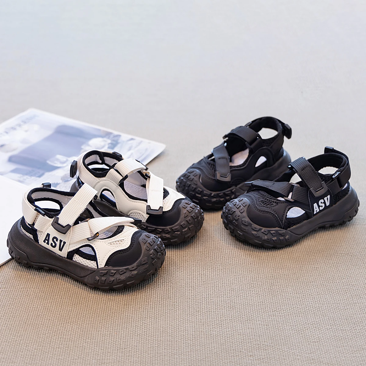 Kids Non Slip Summer Sandals Lightweight Beach Shoes