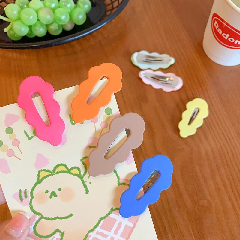 

2023 Colorful Wave Cloud Oval Plastic Hair Clips For Girl Kids Cute Kawaii Simple Hairpin Bobby Pin Barrettes Fashion Wholesale