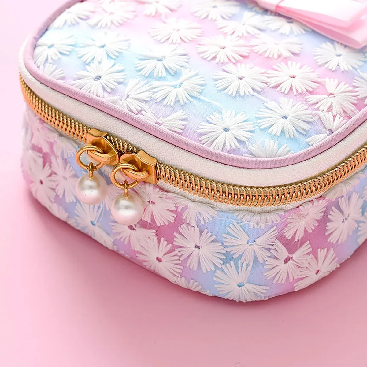 1pc Mesh Embroidered Sanitary Napkin Storage Bag, Reusable Storage Bag, Mini Zipper Square Wallet