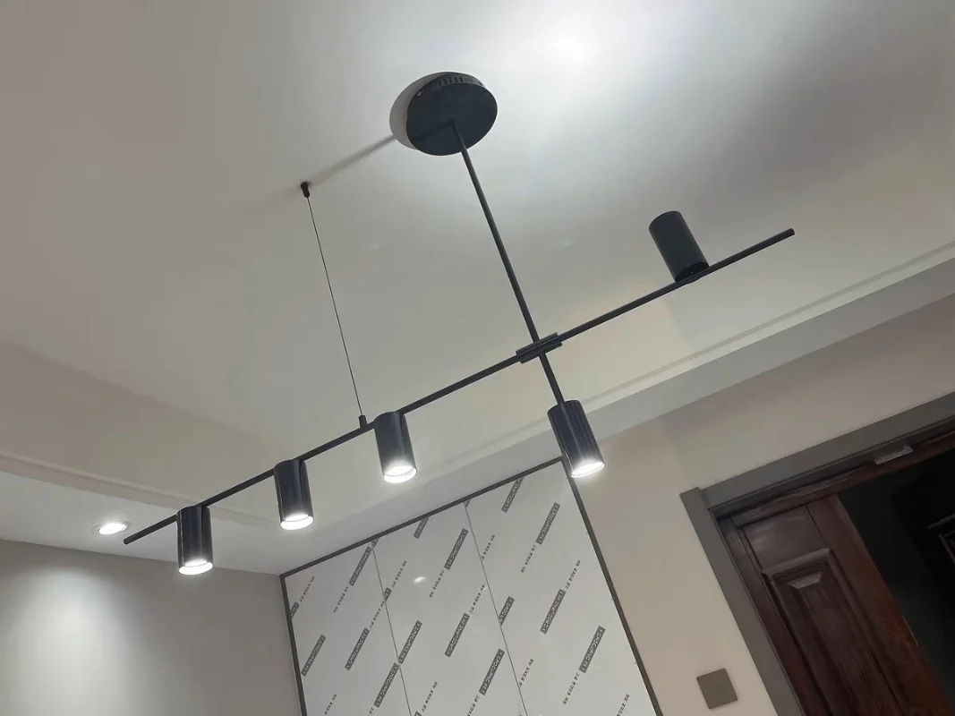 Description Picture 5 of itemModern Nordic Restaurant Spotlight Pendant Lamp Dining Room Living Room Creative Lights Bar Chandelier Lighting Led Indoor Home