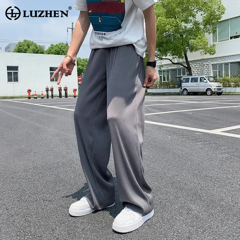 LUZHEN 남성용 여름 아이스 실크 스트라이프 스트레이트 팬츠, 얇은 캐주얼 루즈 팬츠, 통기성 와이드 레그, 우아한 오버사이즈 5XL, LZ4221