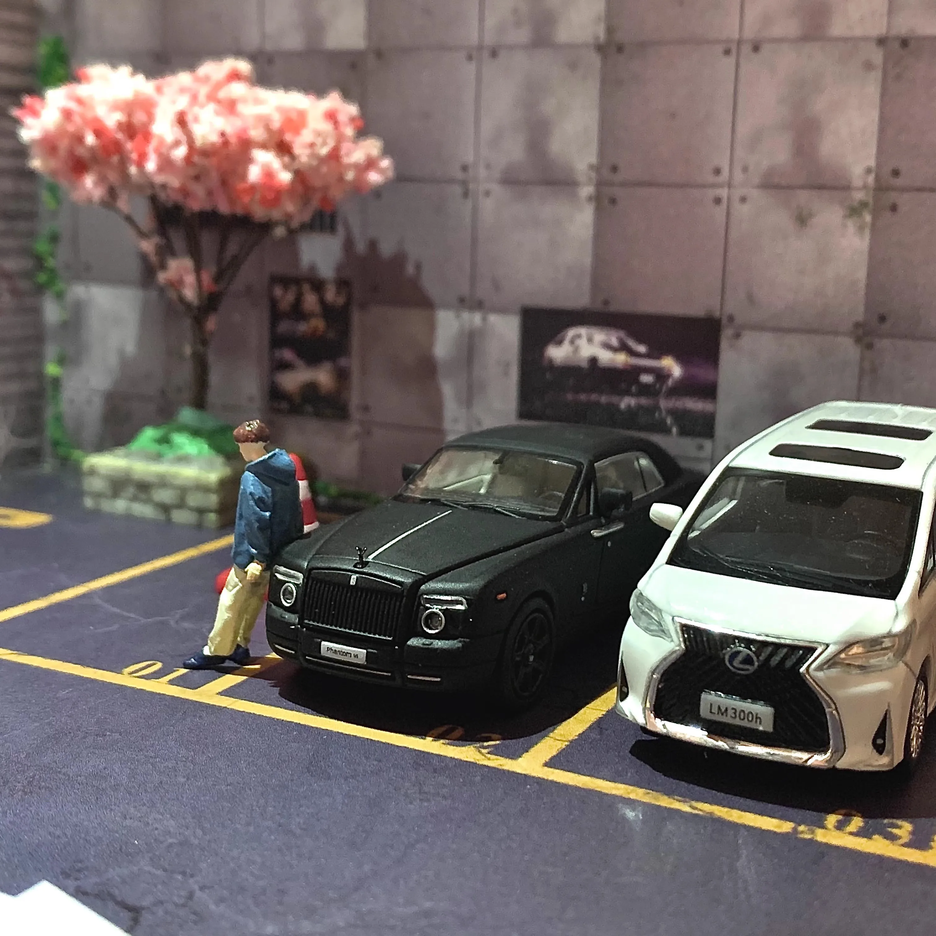 1/64 Parkplatz Szene Japanischen Straße Modell Auto Garage Foto Prop Garage  Parkplatz Zeigen - AliExpress