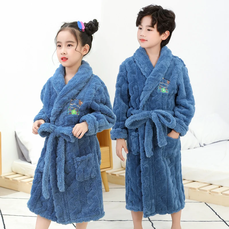 Winter Big Boys Bath Robes Flannel Cartoon Thicken Bathrobe for Kids Fashion Children Warrm Nightwear Girls Princess Homewear