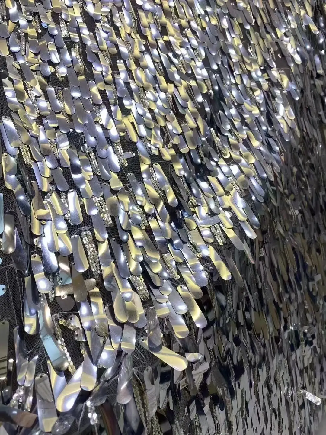 

Африканская сетчатая кружевная ткань, искусственная вышивка, блестки, французское Тюлевое кружево для свадебного платья