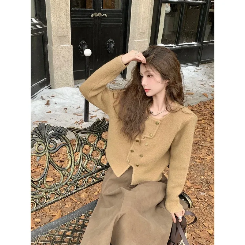 

Autumn New Style Solid Color Knitting Cardigan Woman Sweet Lady Elegant Women Khaki Red Street Female N303