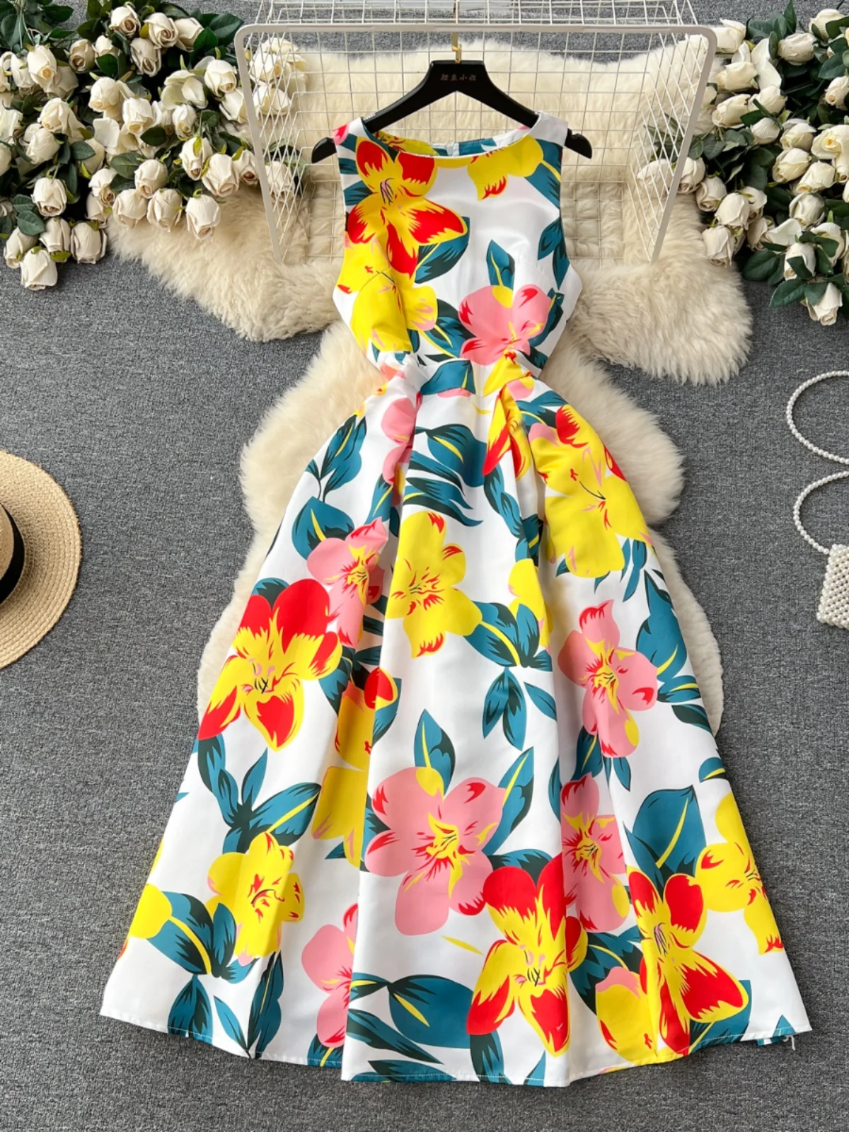 

French Style Retro Crew Neck Sleeveless Positioning Print Dress Women's Summer Waist Slimming Elegant Big Hem Vest Skirt