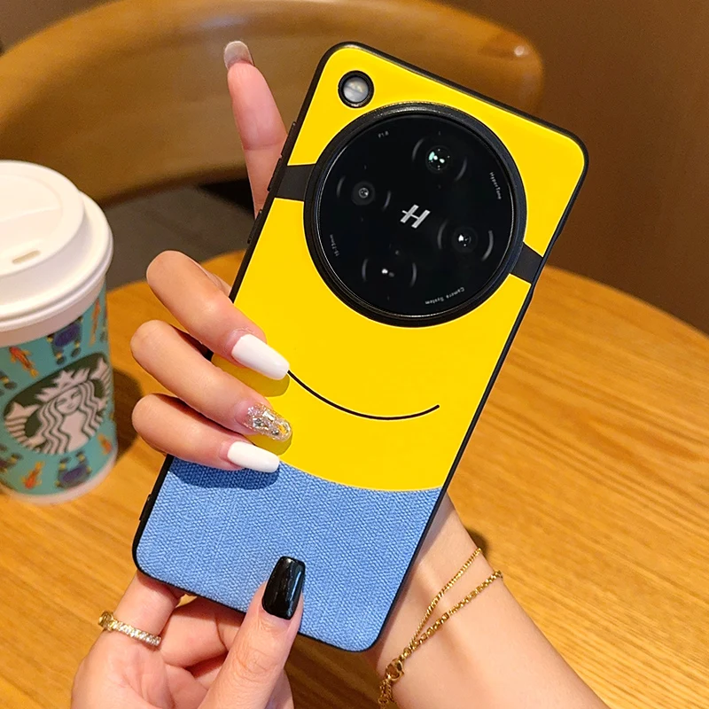 Large-Eye Yellow Pattern Leather Shockproof & Fingerprint-Resistant Phone Case