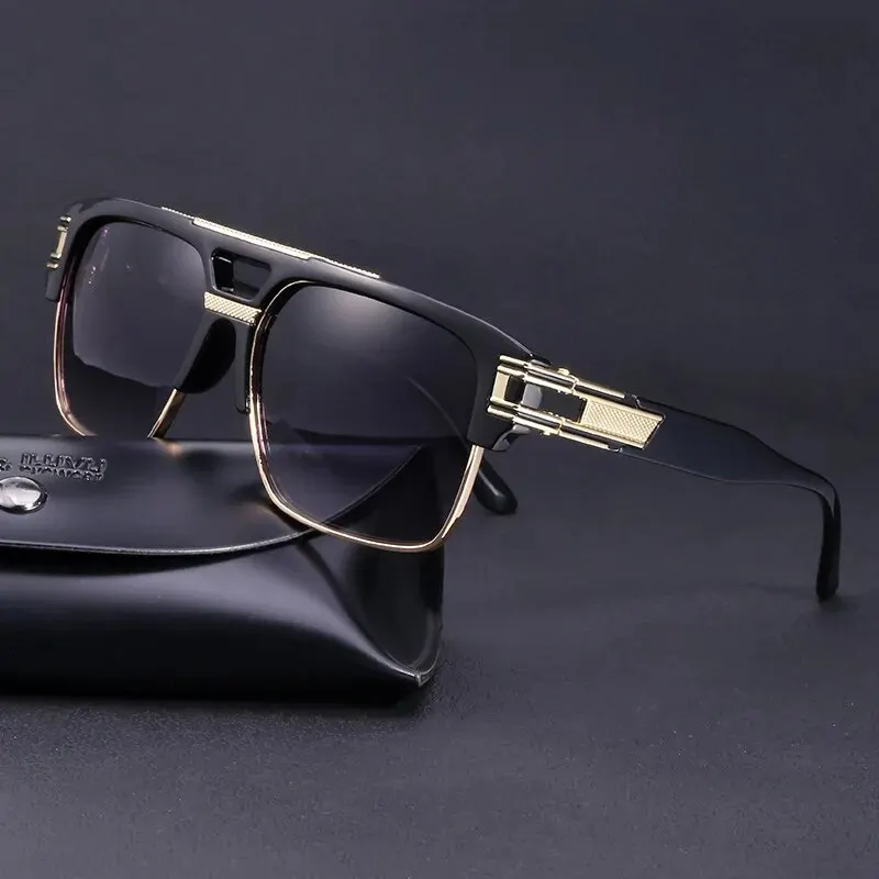 Chic Retro Square Frame Sunglasses with Transparent Design