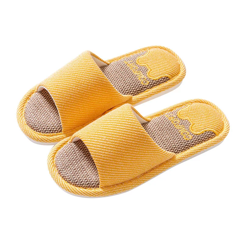 2025 Four Season Couples Home Linen Slippers Female Indoor Casual Non-slip Flip Flops Cute Bear Open Toe Flip Flops For Women 5