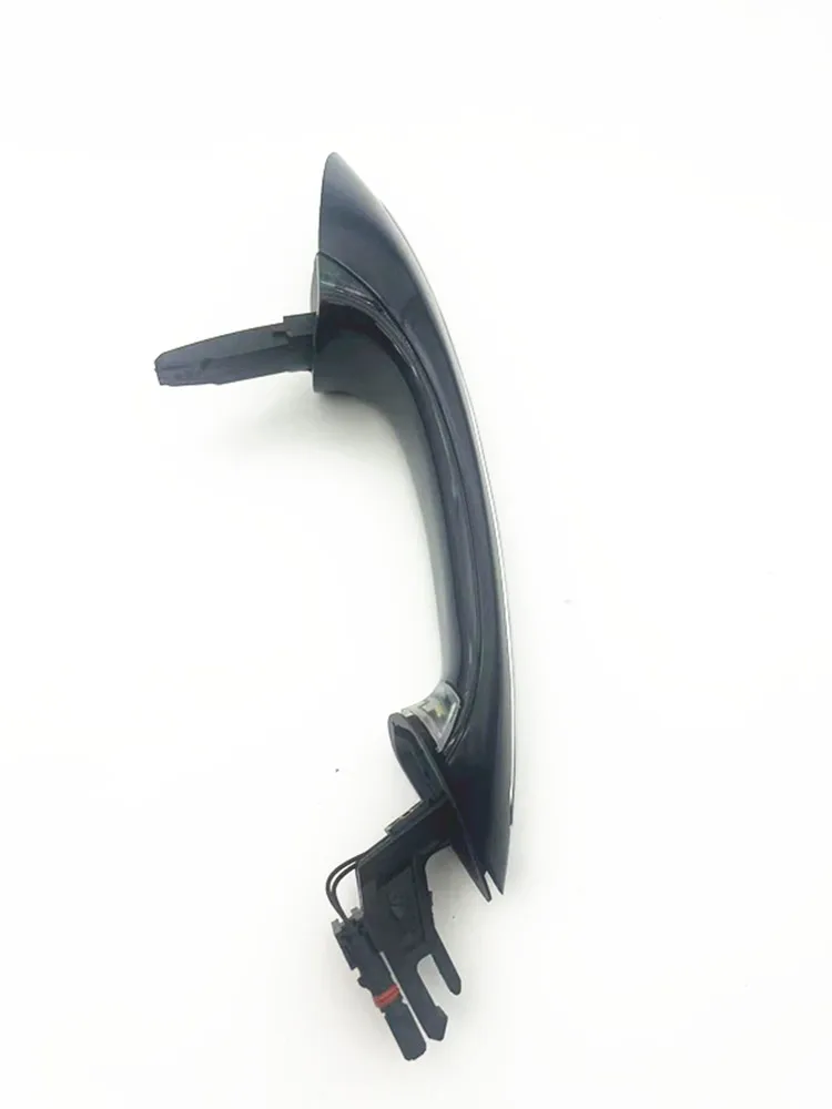 51217231927 51217231930 Door Handle Partner for BMW front F06 640d
