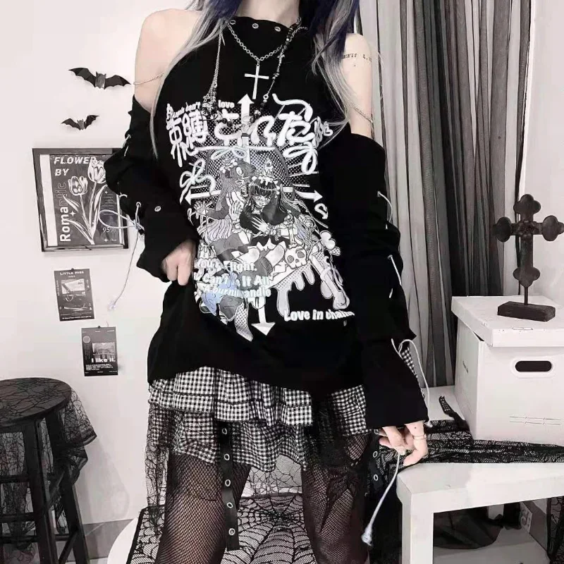 Kawaii Harajuku Anime Injured Girl T-Shirt - Pastel Goth Aesthetic, Japanese Soft Style, Black Medium - View #8