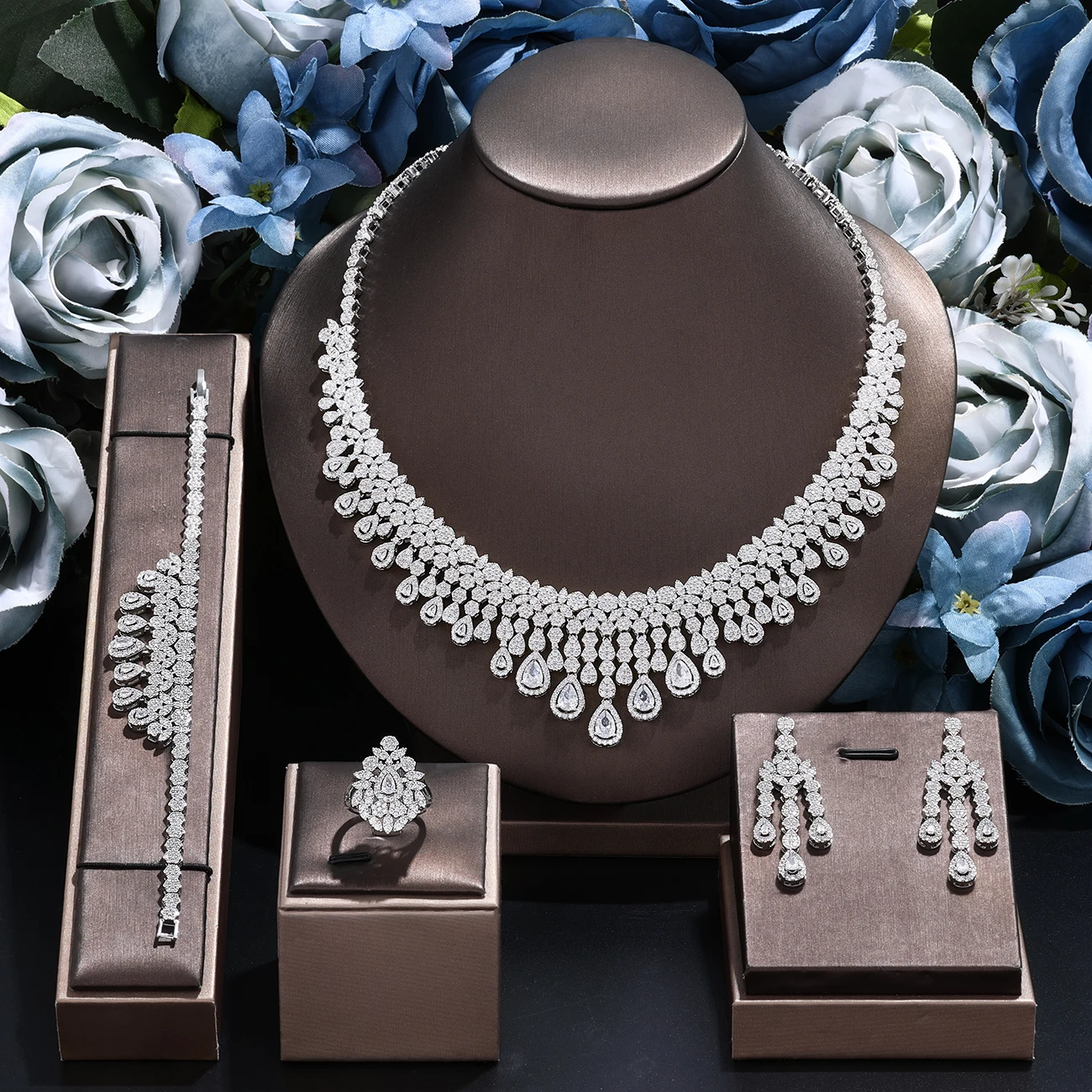 

Dubai Gorgeous Bridal Wedding Sets Saudi Arabia Women Large Wedding CZ Necklace and Earrings Sets Fashion Wedding Jewellery Sets