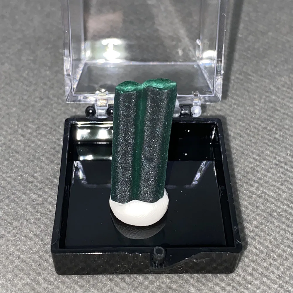 100% Natural Columnar Green Malachite (Aperture) Rough Mineral Specimen Healing Crystal +Box size:35*35*35mm