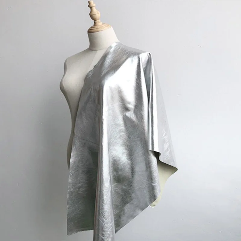 Leather Fabric Vinyl Fabric Vinyl Sewing Fabric Silver Soft Durable PU Faux Leather Fabric Woven Bottom Non Elastic Clothing Designer Fabric Sewing Material