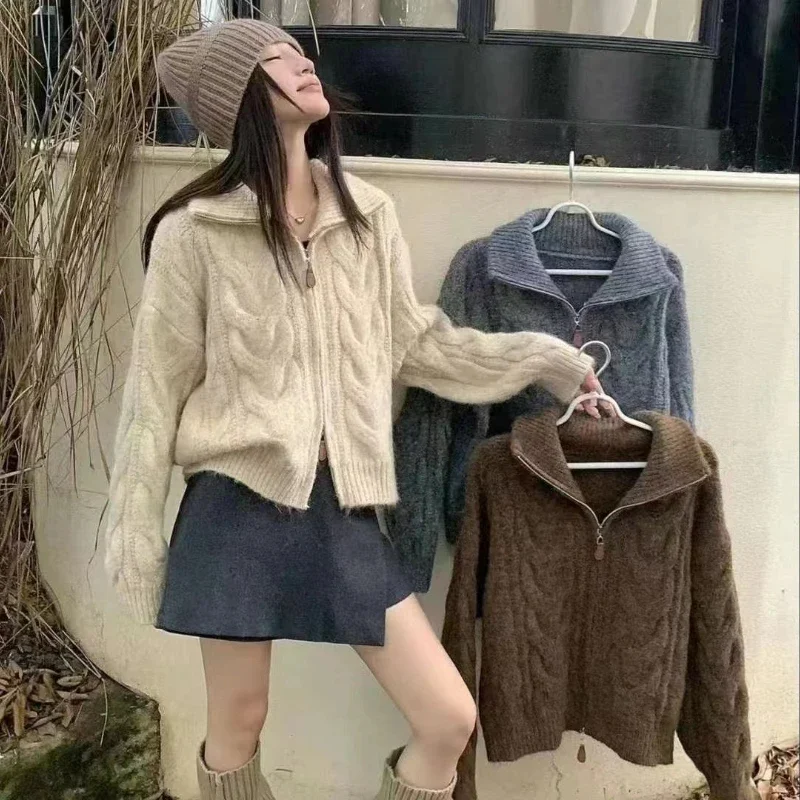 New Fashion Autumn and Winter Women's Turn Down Collar Zipper Long Sleeve Sweater Casual Straight Cardigan Knitwear Office Top