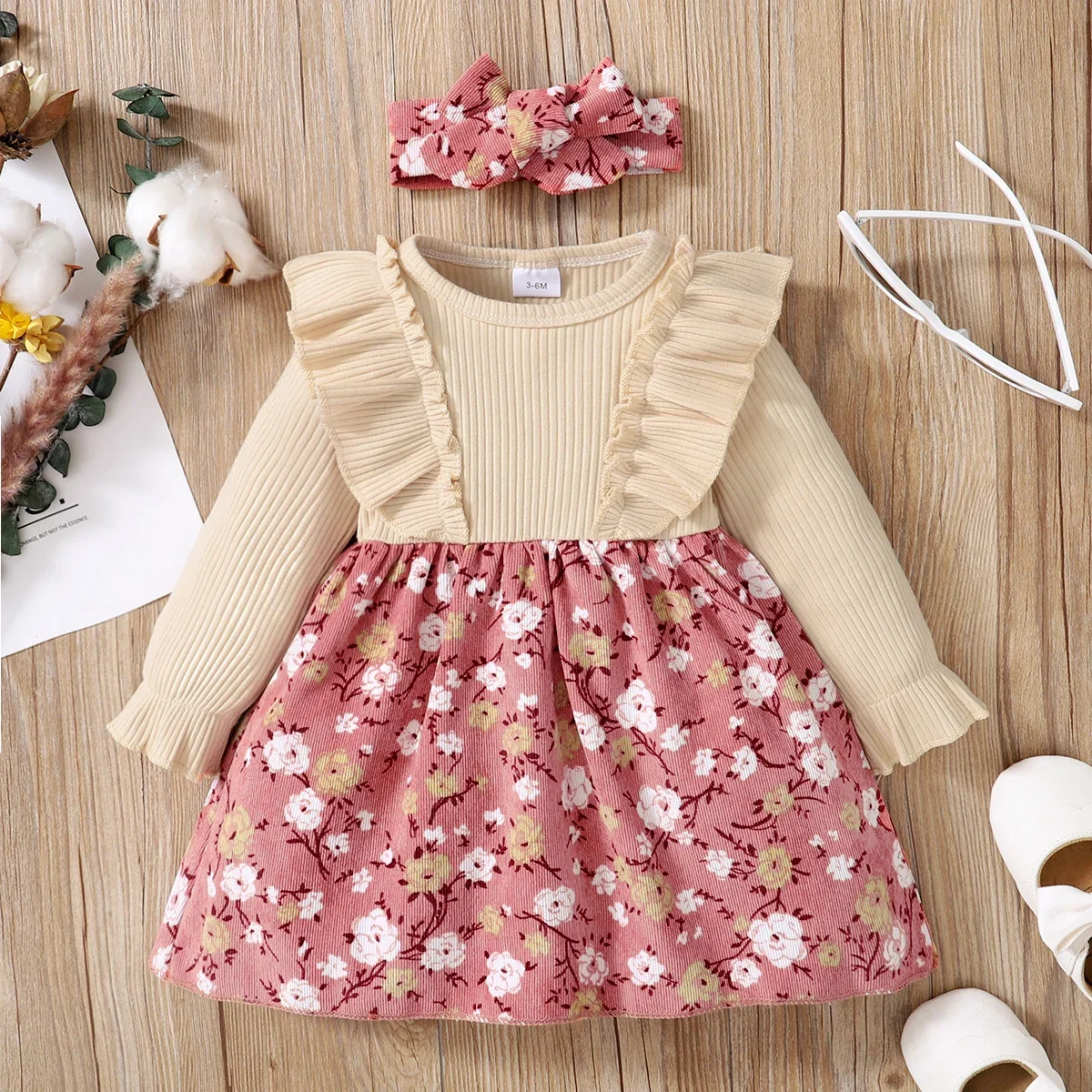 PatPat 2pcs Baby Ribbed Ruffle Long-sleeve Splicing Floral Print Corduroy Dress Set Soft and Comfortable Basic Style 1