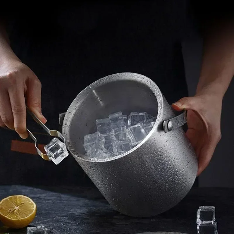 Stainless Steel Ice Bucket with Lid Strainer Tong Double Walled Insulated Ice Bucket Container Cooler Good Sealing 2.0L/3.0L