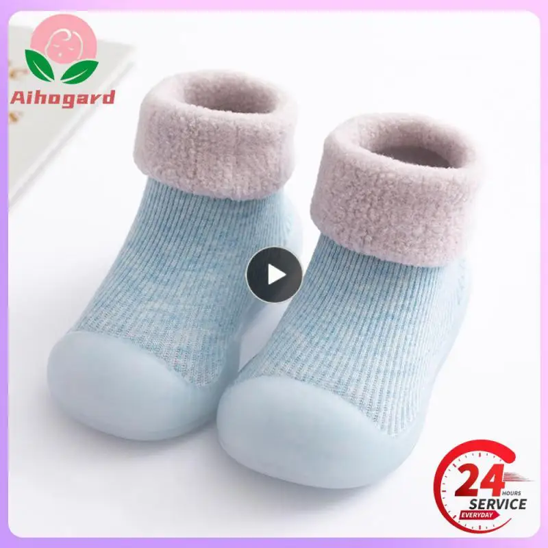 

1PCS baby sock shoes for winter thick cotton animal styles cute baby floor shoes anti-slip first walkers 0-3 years Christmas