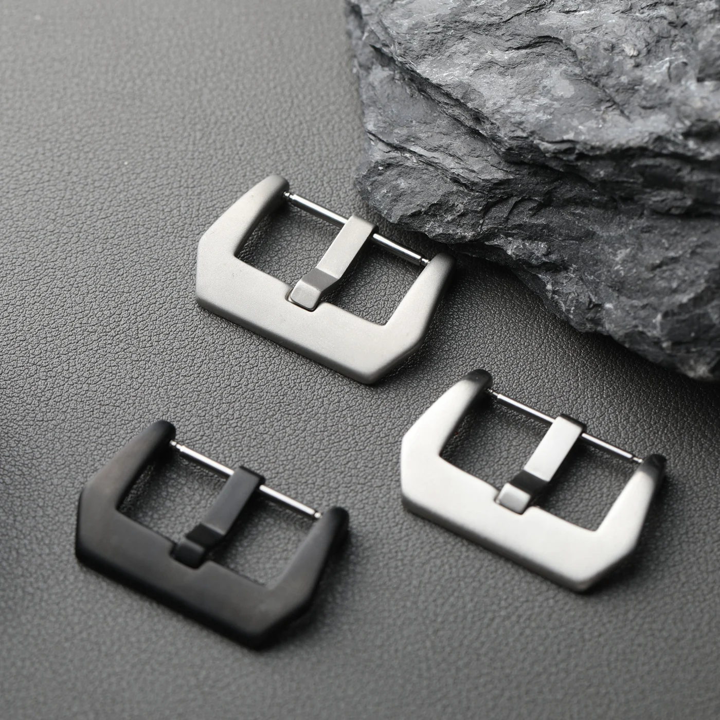 Premium Stainless Steel & Black Titanium Buckle with Genuine Leather Watch Strap - Silver/Black