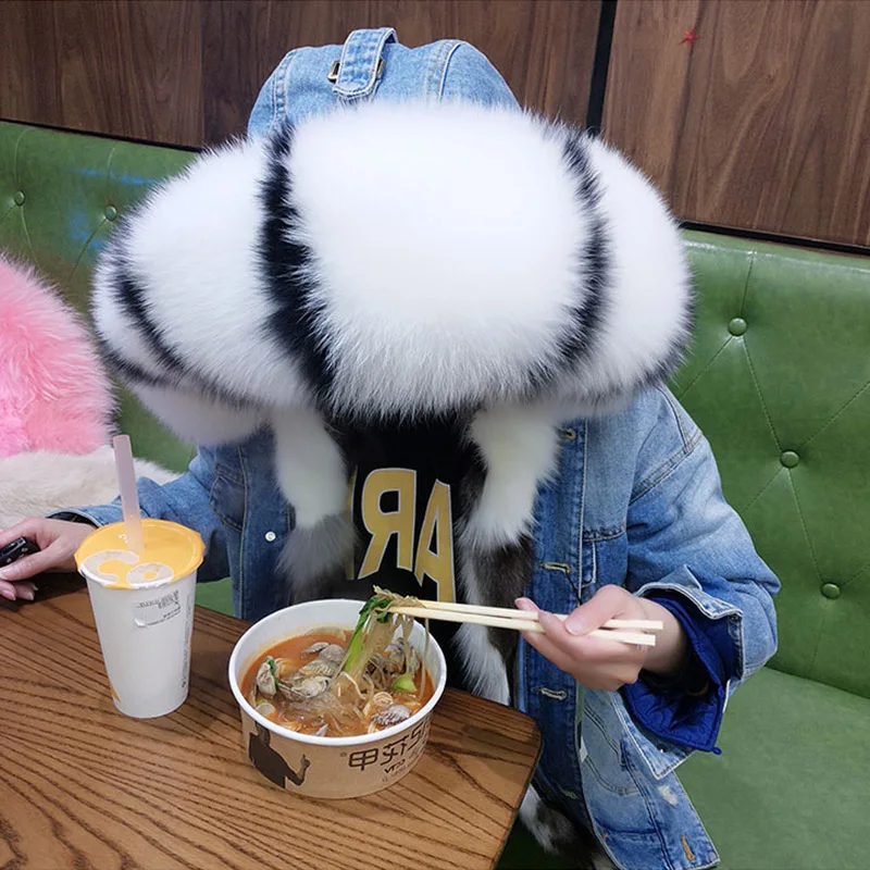 Женская джинсовая куртка с капюшоном MAOMAOKONG, джинсовая парка с воротником из натурального меха