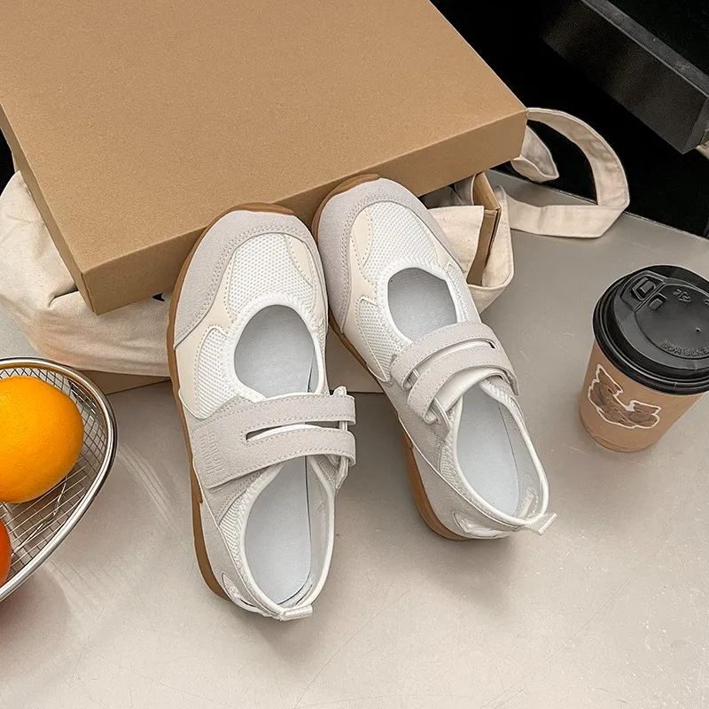 브랜드 플랫 여성 운동화 캐주얼 스포츠 신발 Marie Jane Loafers 새로운 샌들 메쉬 2025 Summer Fad Comfort Running sneakers