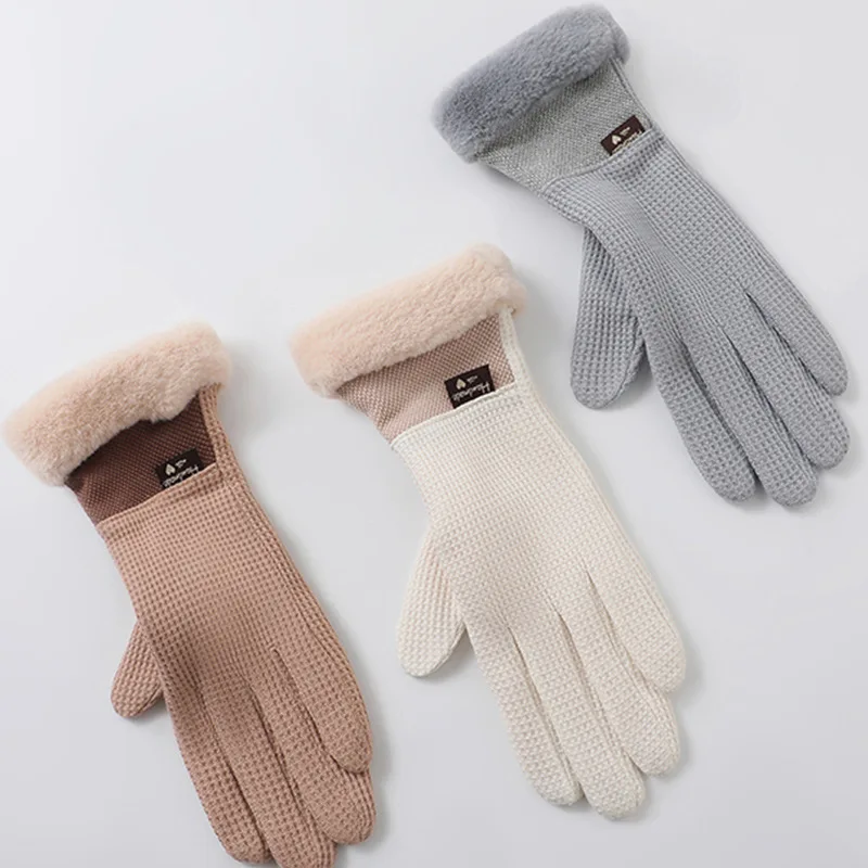 Women Winter Fashion Leather Fabric Keep Warm Gloves Personality Pattern  Drive Windproof Thin Section Lattice Elegant Gloves