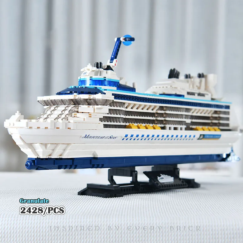 

2428PCS Creative City Sea Cruise Liner Steamship Building Blocks Model DIY Big Ship Ocean Liner White Boat Bricks Toys Kid Gift
