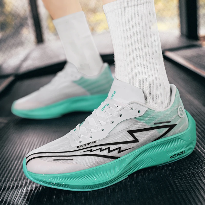 Men Carbon Plate Sneakers Light Cushioned Running Shoes for Outdoor Marathon Sports Shoes Professional Athletic Male Training men sneakers,running sneakers,marathon sneakers
