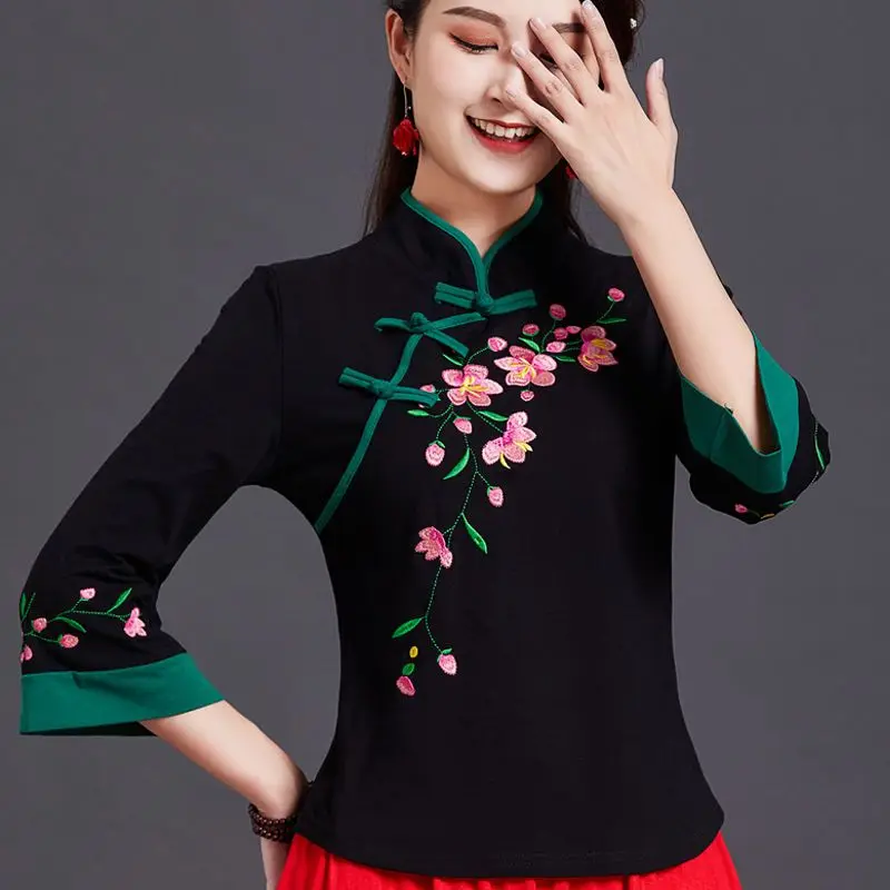 Traditional Embroidery Chinese Clothing For Women Tang Chinese Style Shirt Female Short Sleeve Summer Cheongsam Top Hanfu