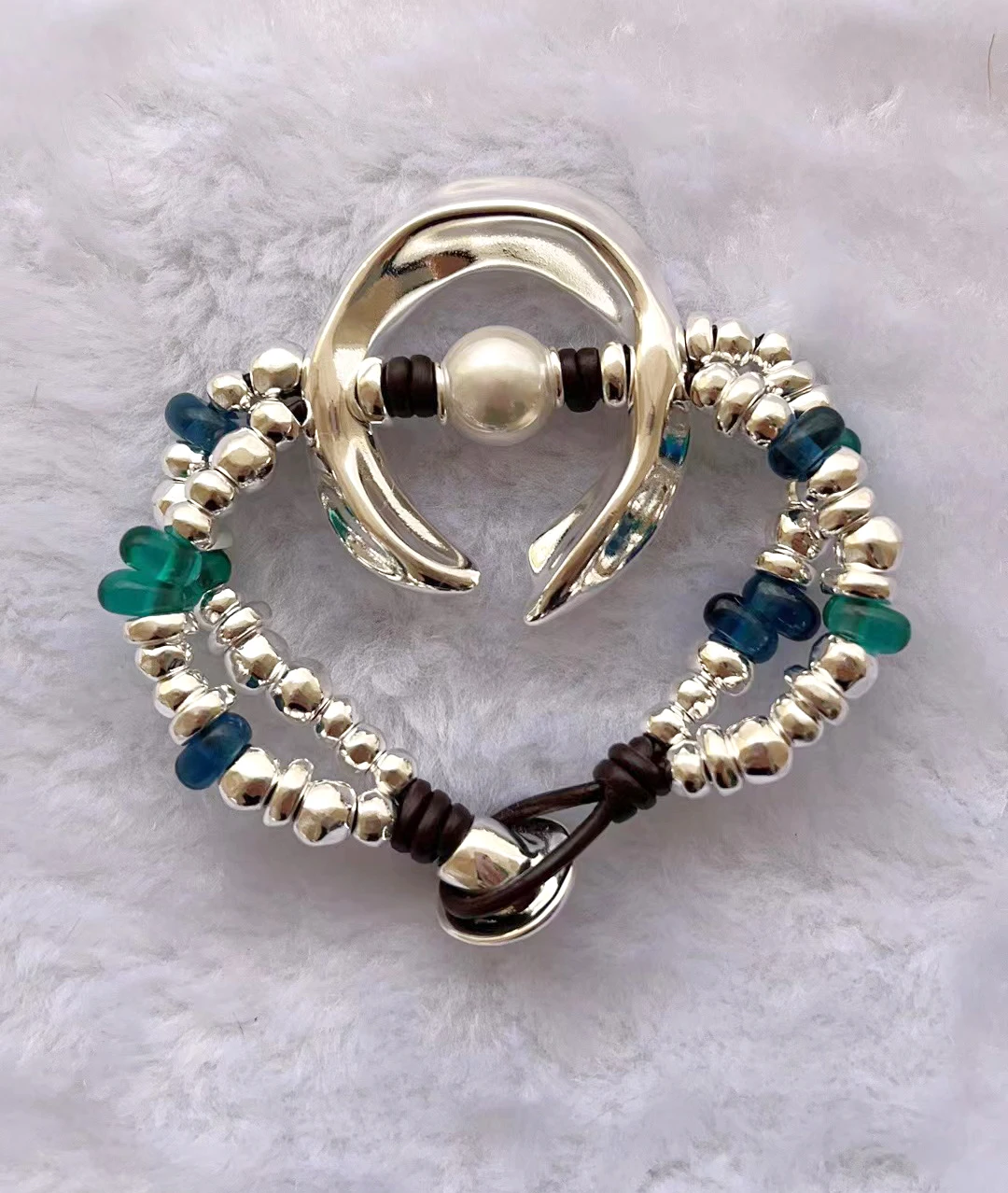 

2022 New UNOde50 Fashion Electroplated 925 Silver Creative Fashion Women's Festival Bracelet Gift
