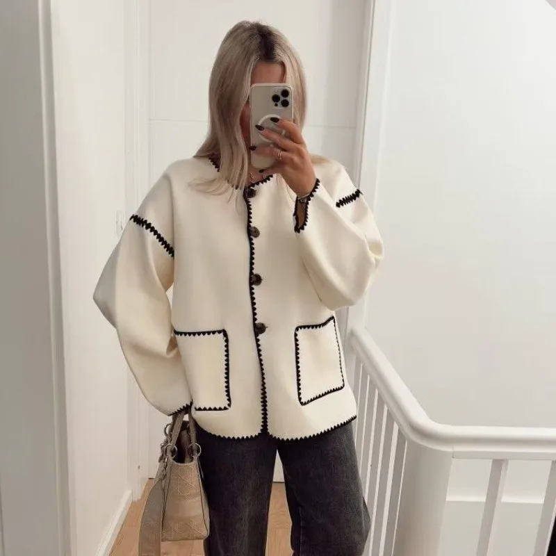 Autumn and Winter Women's Round Neck Button Pockets Patchwork Cardigan Loose Fashion Casual Elegant Commuter Long Sleeve Coat