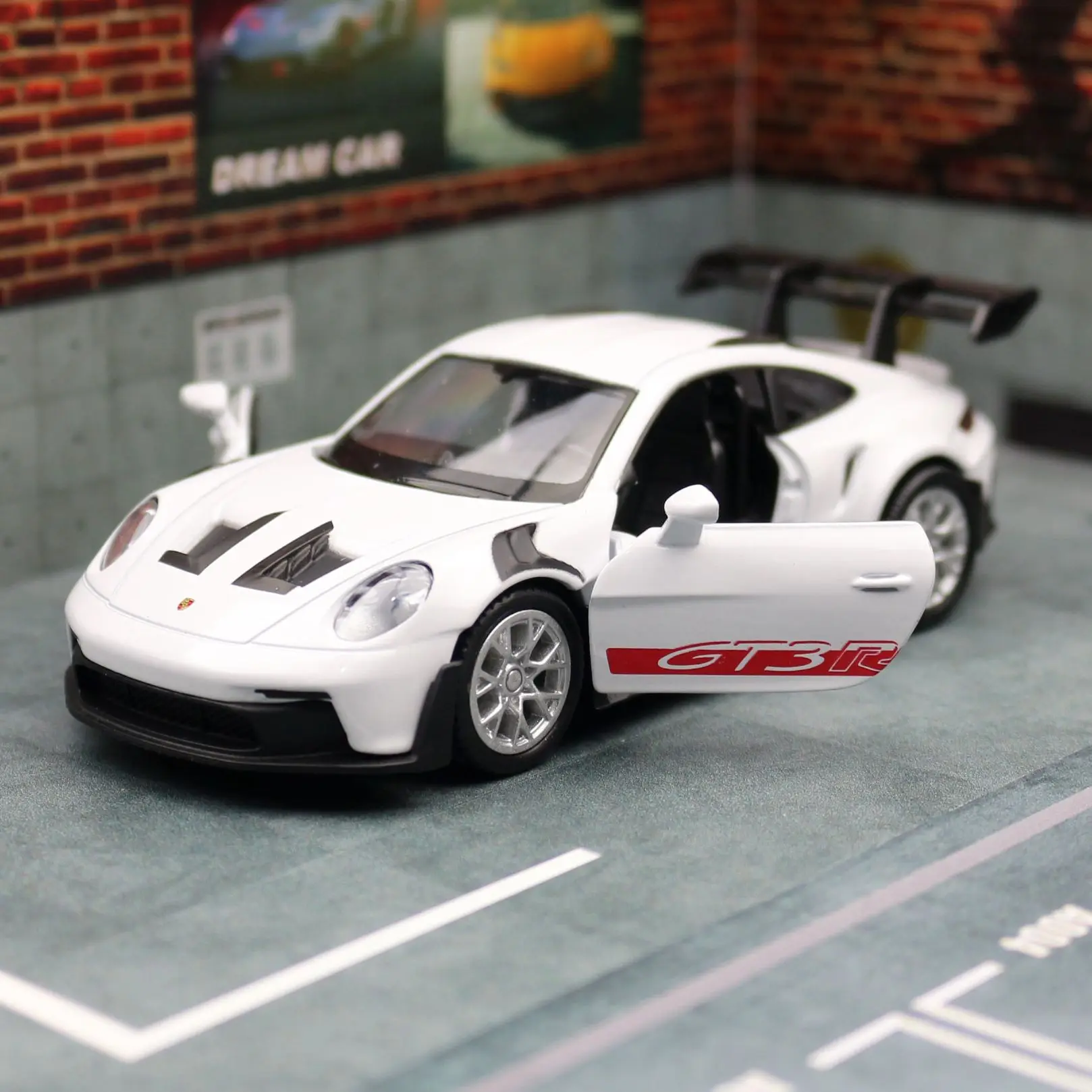 1/36 Porsche 911 GT3 RS Toy Car Model For Children RMZ CiTY Miniature Racing Free Wheels Pull Back Diecast Metal Collection Gift 2