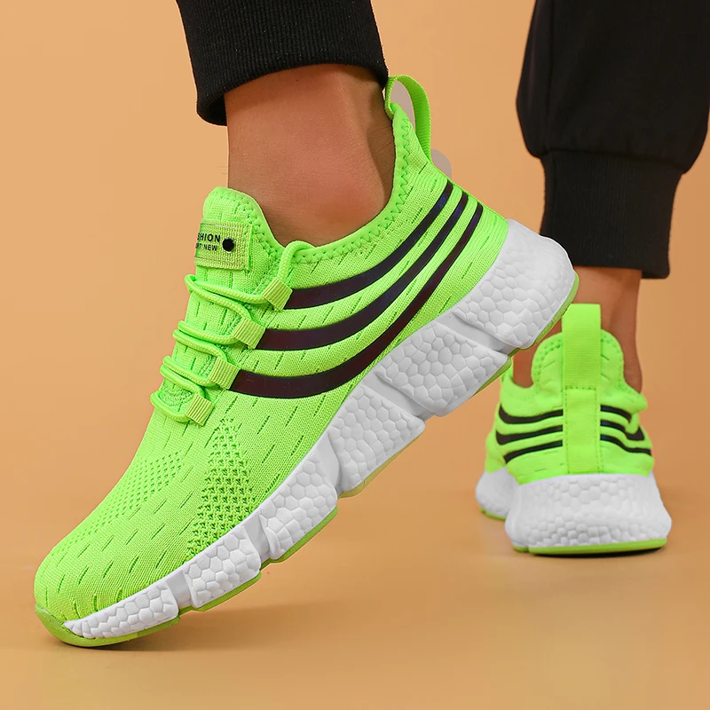 Men's Running Shoes Outdoor Tennis Soft Soled Jogging Comfortable Training Sports Flat Bottomed Shock-absorbing Anti Slip Shoes