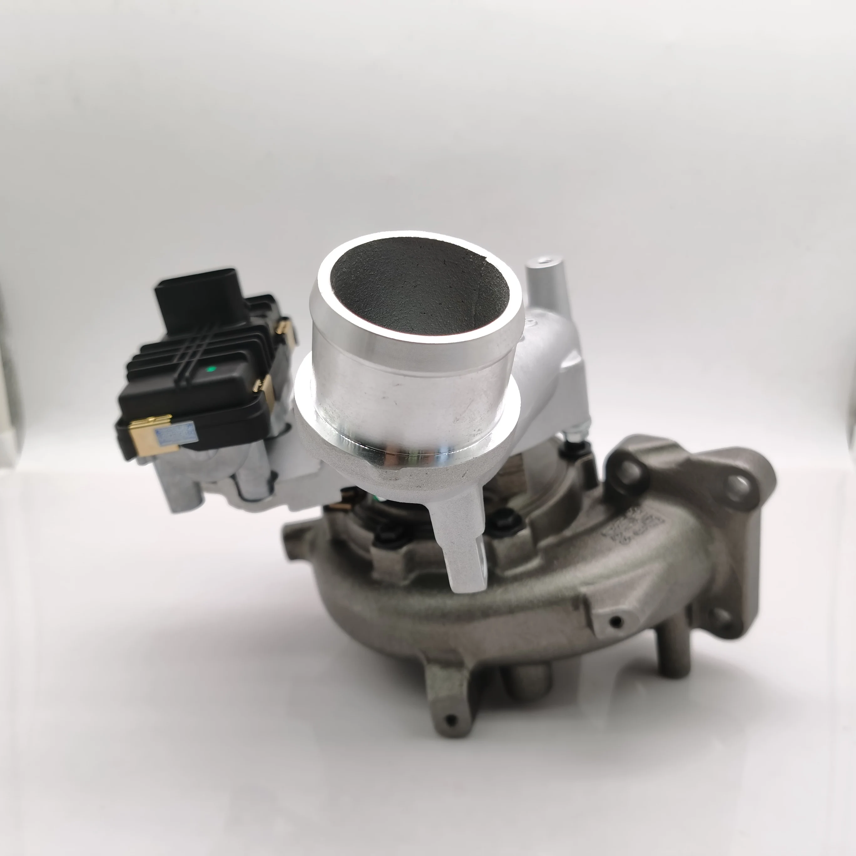 

BV45 Turbo charger 144115X01B for Nissan Navara Pathfinder with 2.5 dCi YD25DDTI Engine 144115X01A 14411-5X01B