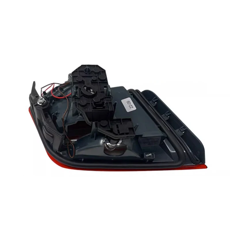 Car Rear Tail Light Tail Lamp Assembly 63217203229 For BMW 5 Series F10 F18 520LI 523LI 525LI 528LI 530LI 535LI 2011 2012 2013