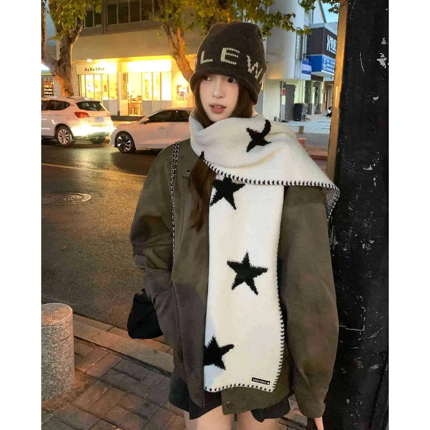 Black and White Star scarf