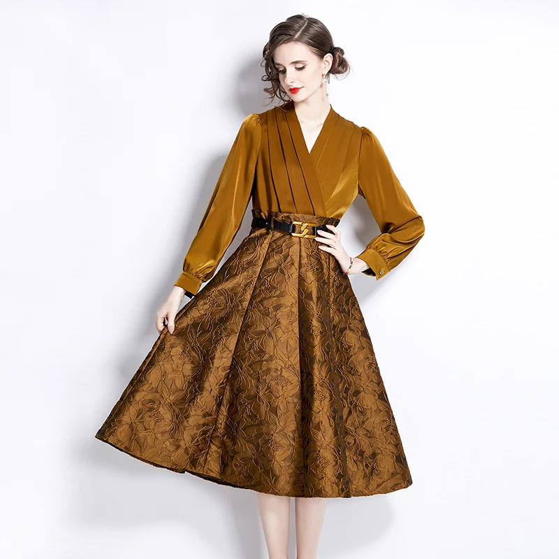 

Runway Elegant Autumn Party Dress High Quality Women V Neck Satin Patchwork Jacquard Flower Fake Two Pieces Swing Midi Vestidos