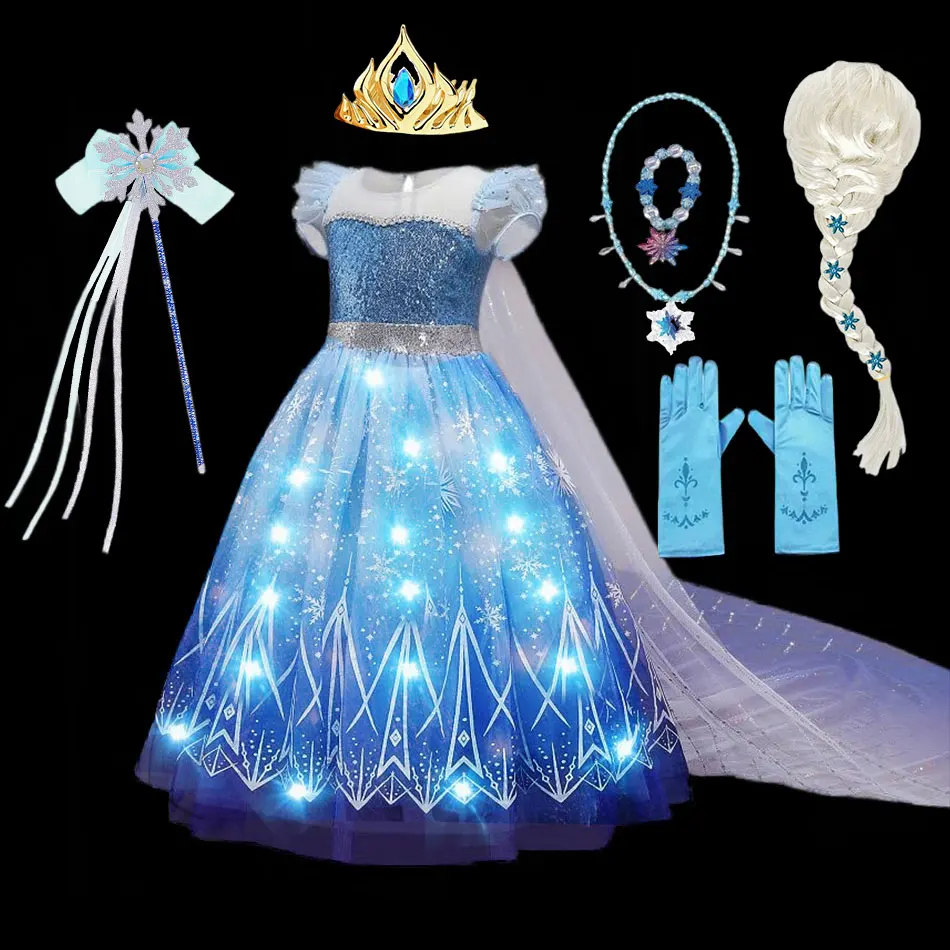 Robe Princesse Elsa Lumineuse Complète avec Accessoires - Fête & Noël
