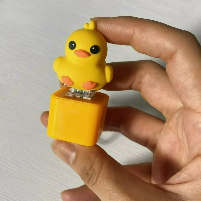 Duckys Quacking Fidget Toy, Quacking Duck Keychain, | Meses sin interés