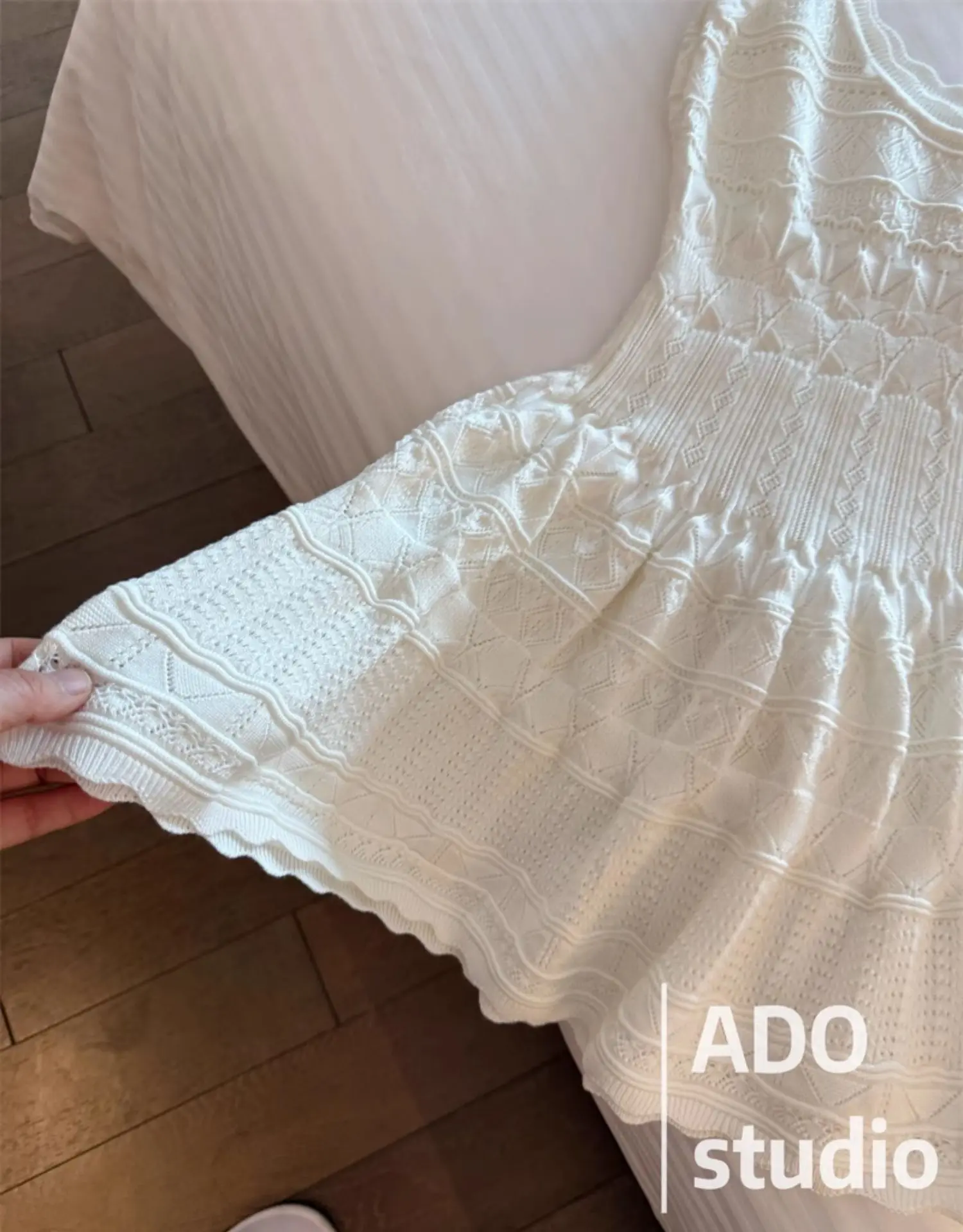 Korobov Solid Color Sweet A-line Dresses Ruffled Knitted Vest Dress for Women Summer French Style Hollow Short Skirt