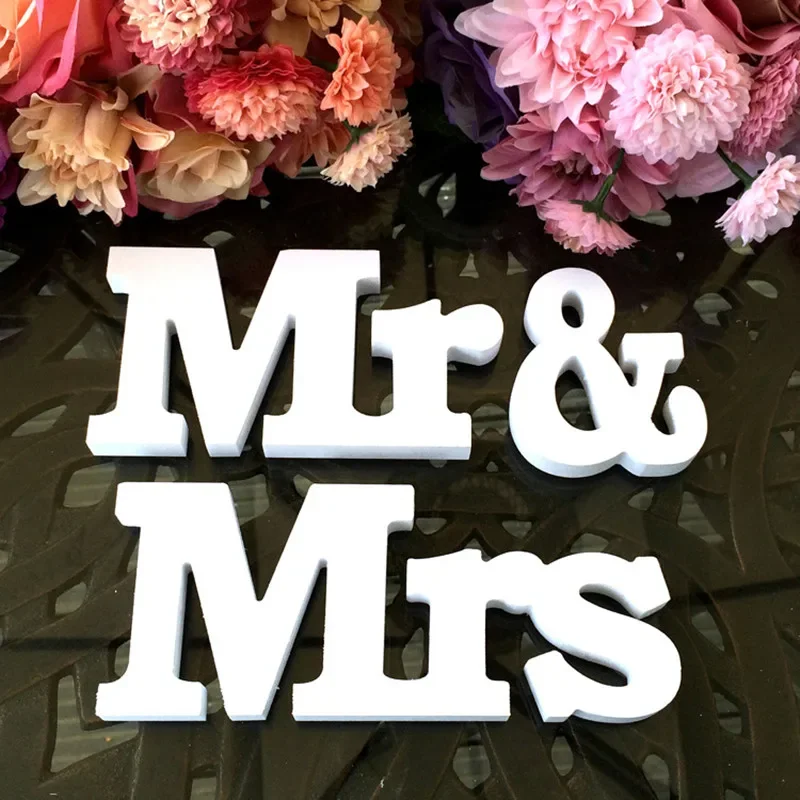 3pcs Wedding Decoration White Letters Mr & Mrs Decor Props Just Married Wedding Sign Party DIY Decoration Wedding Favors