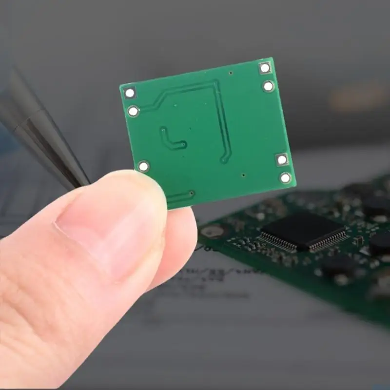 Compactly & Mobile Devices Compactly Design 앰프에서 명확한 오디오 출력을위한 R9UA 효율적인 2x3W 디지털 앰프 보드